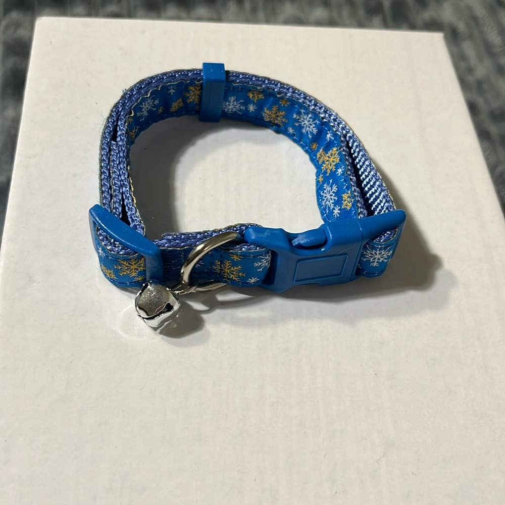 Cat or Small Dog X-Mas Print Collar Blue White & Yellow Snowflakes ❄️ Nwot